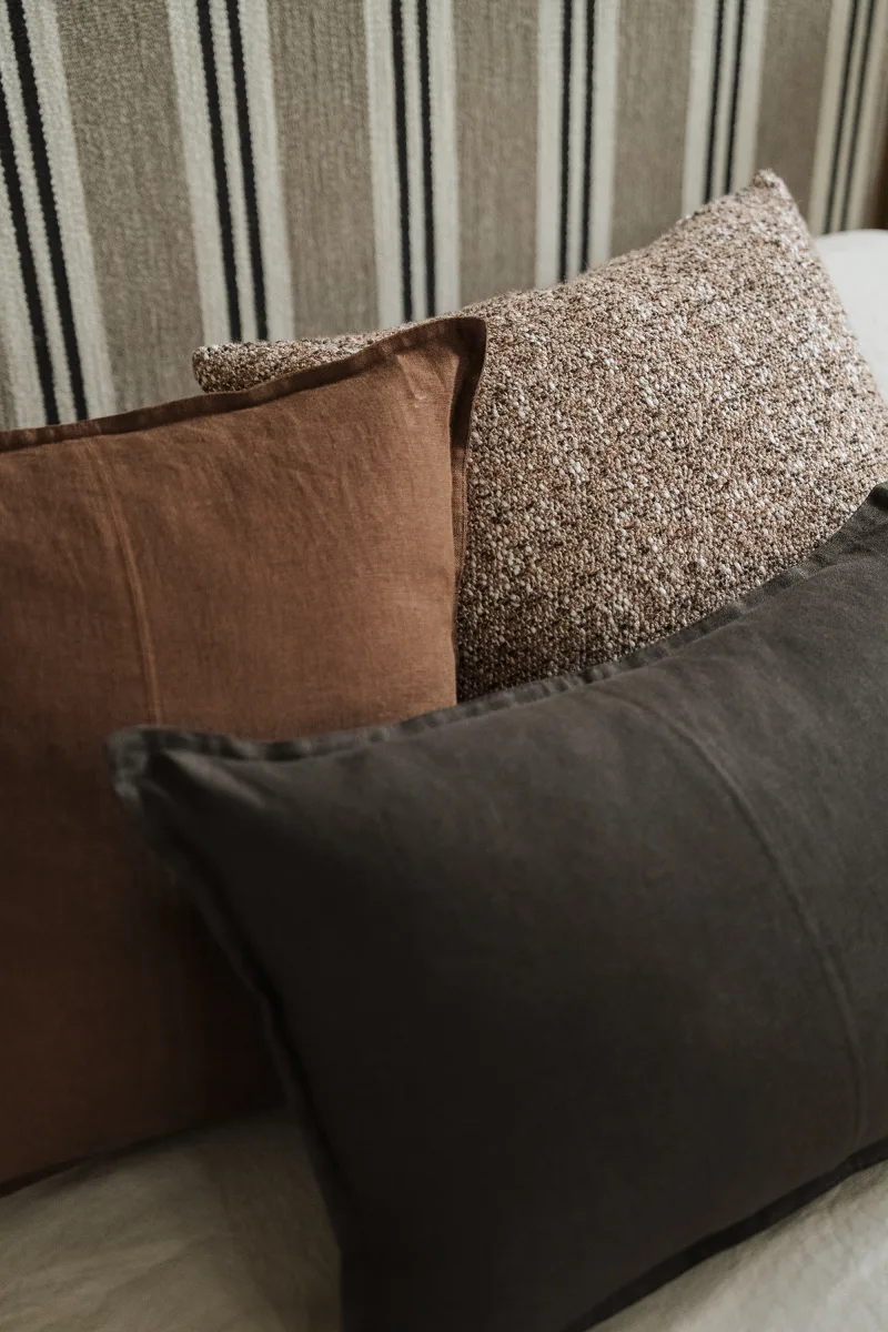 Como_Tobacco_Cushion_50cm_x_50cm_1_lngcct
