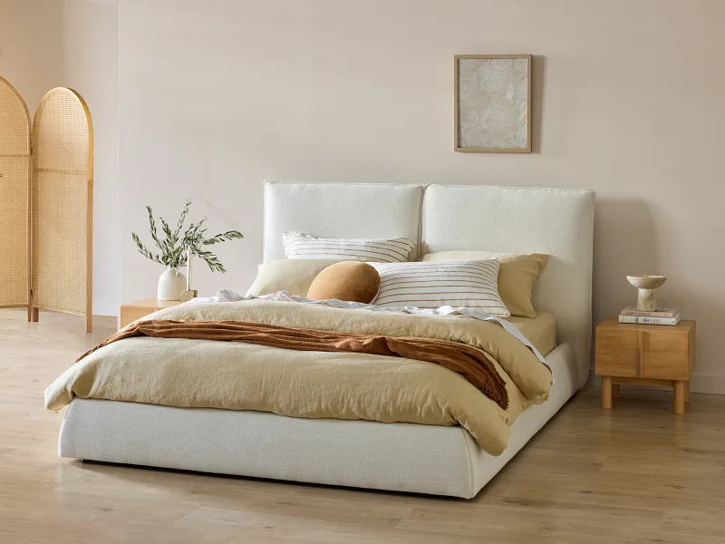 Cosy Queen Bed | Ivory Fabric