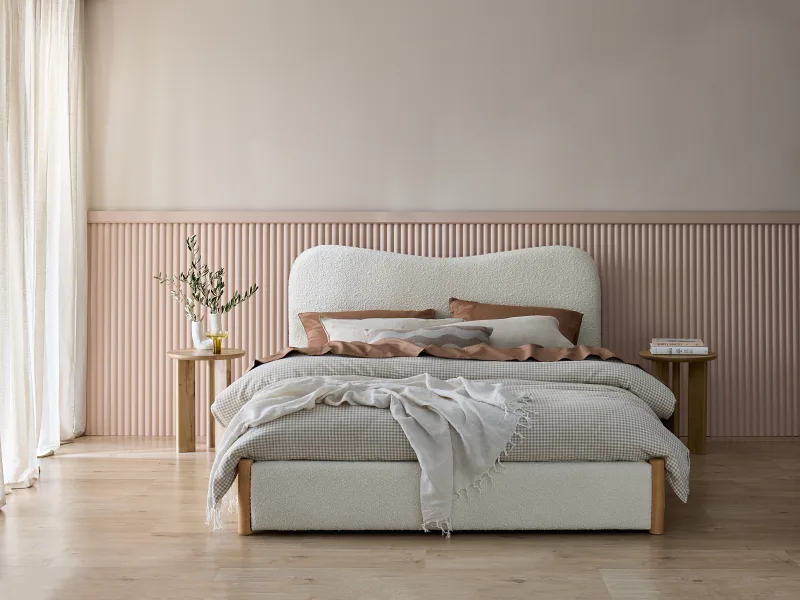 Cove Boucle Queen Bed | Ivory Boucle Fabric