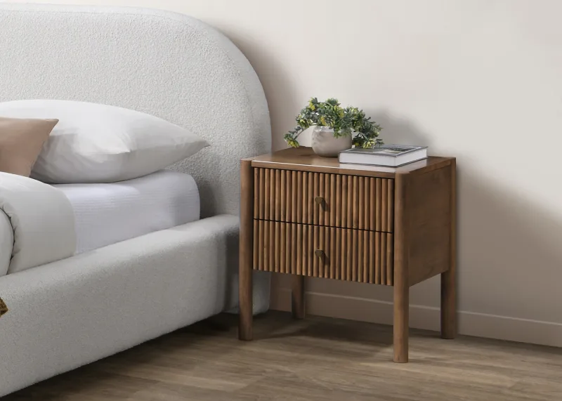Freia_Side_Table_-_Walnut_krdooa