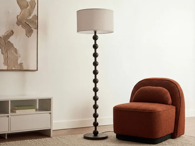 Sadie_floor_lamp_black_off_lj2mqz