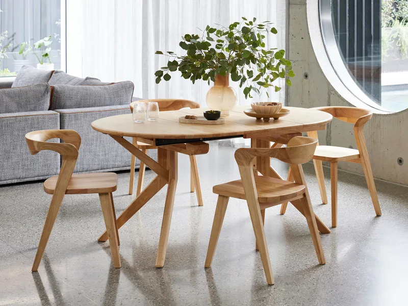 Casa Hardwood Extendable Dining Table | Round | Natural