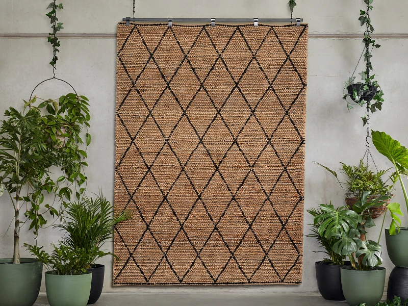 Kenya Diamond Jute Area Rug | Black