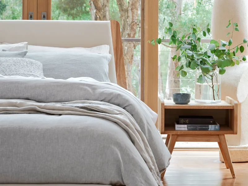 Finn 3PCE Queen Bedroom Suite | Natural Hardwood & Beige Fabric