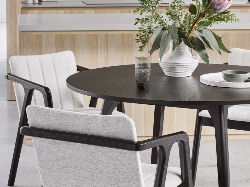 Cannes Round Hardwood Dining Table | Black