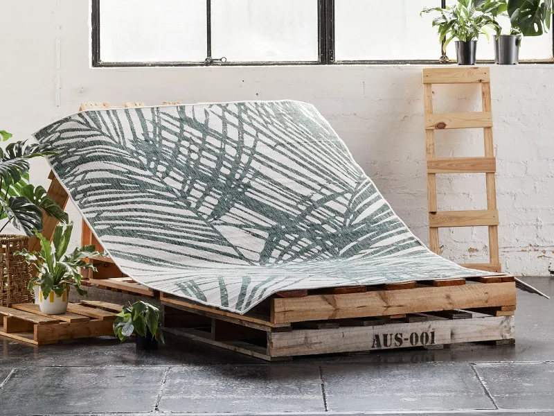 Palm Reversible Outdoor Rug