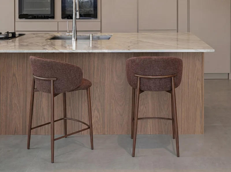 vogue_stools_-_burgandy_1_jgml3x
