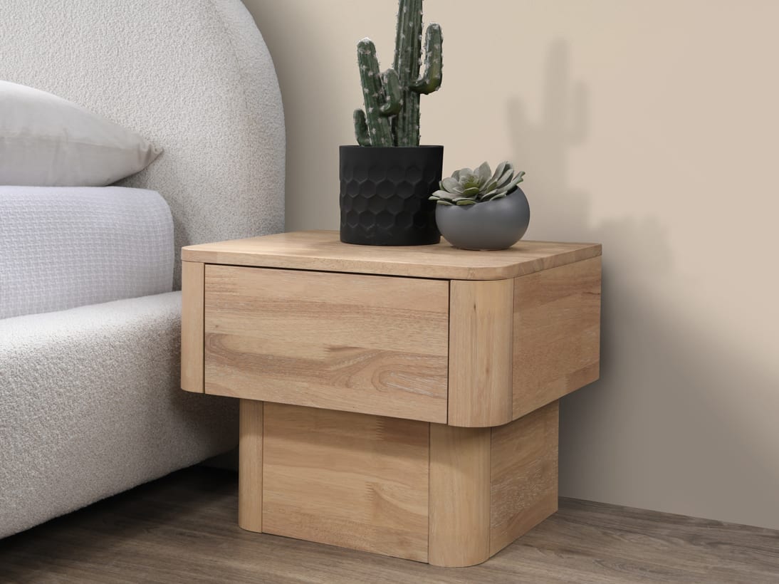 Vogue Hardwood Side Table | Natural White Wash