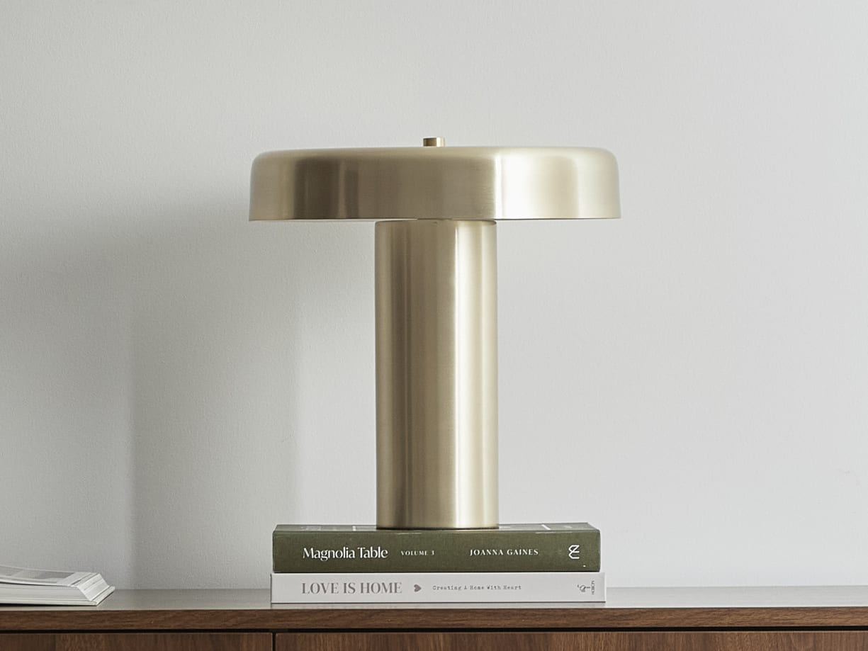Eclipse Table Lamp Gold | 32cm