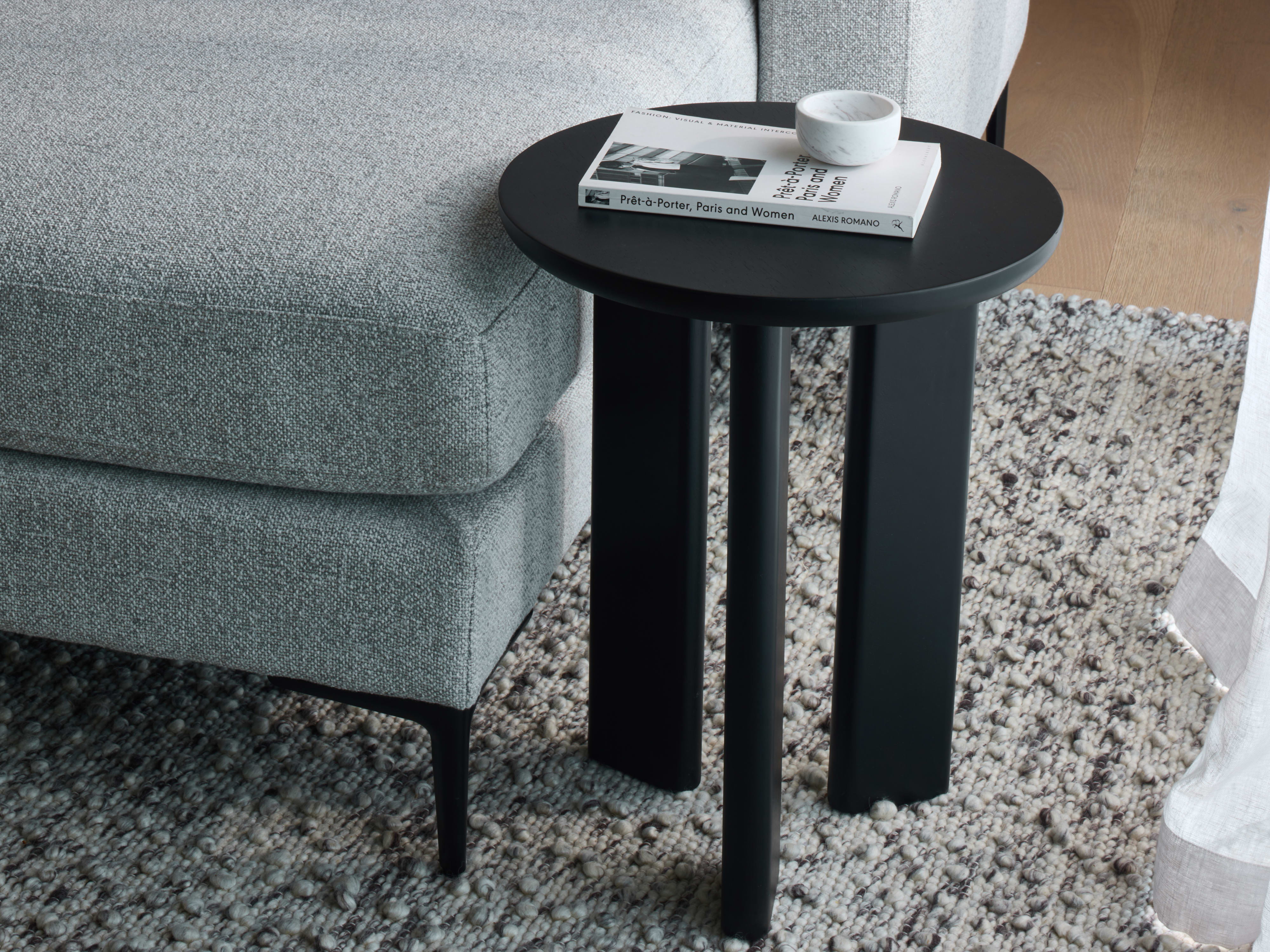 Cove Hardwood Side Table | Black