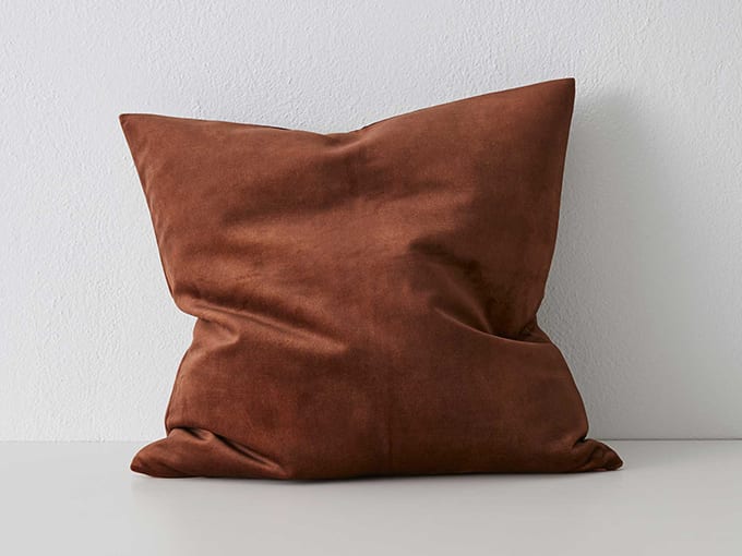Ava_Cinnamon_Cushion_50cm_x_50cm_xsvist