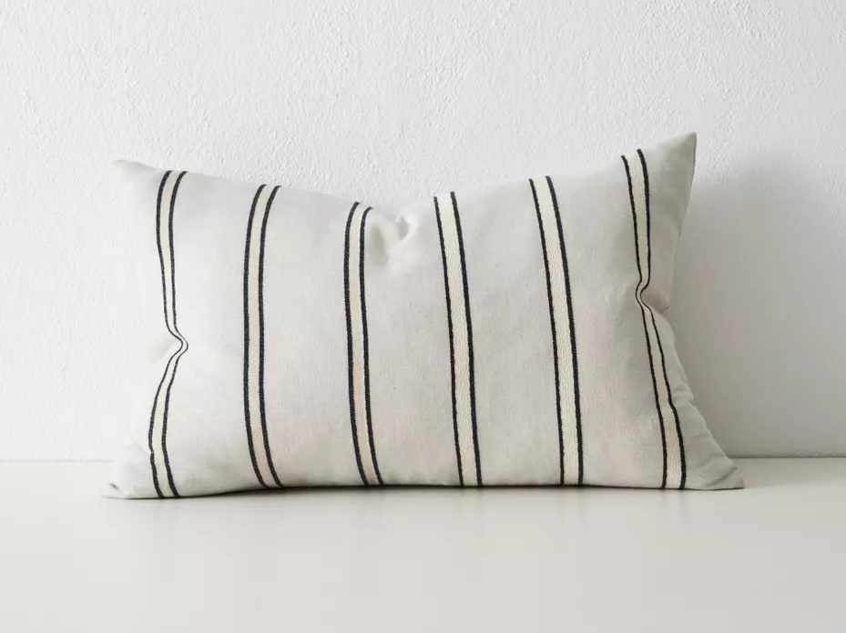 Vinnie Glacier Lumbar | 40cm x 60cm