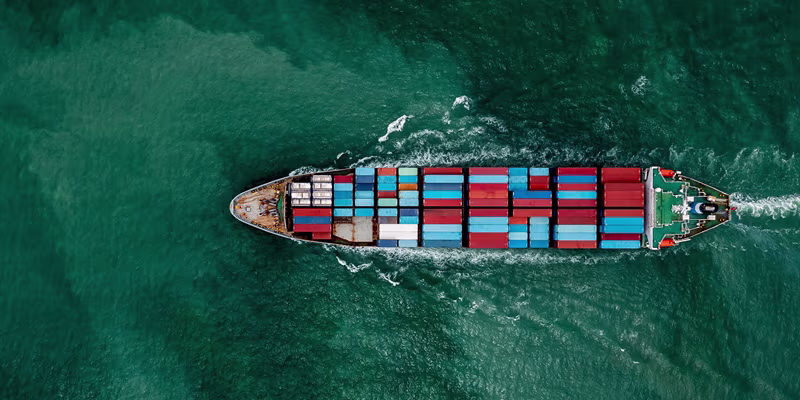 Cargo ship with containers