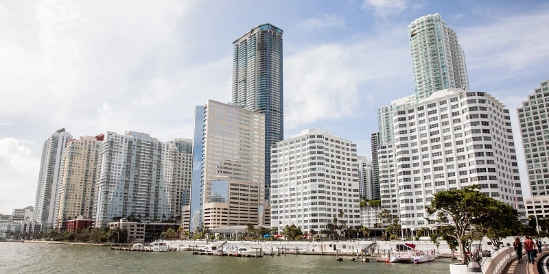 Miami skyline imagery